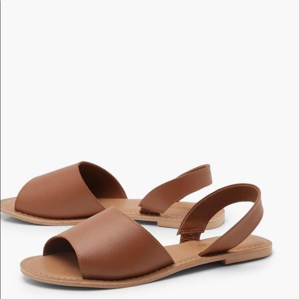 Open Toe Leather Sandals - Camel